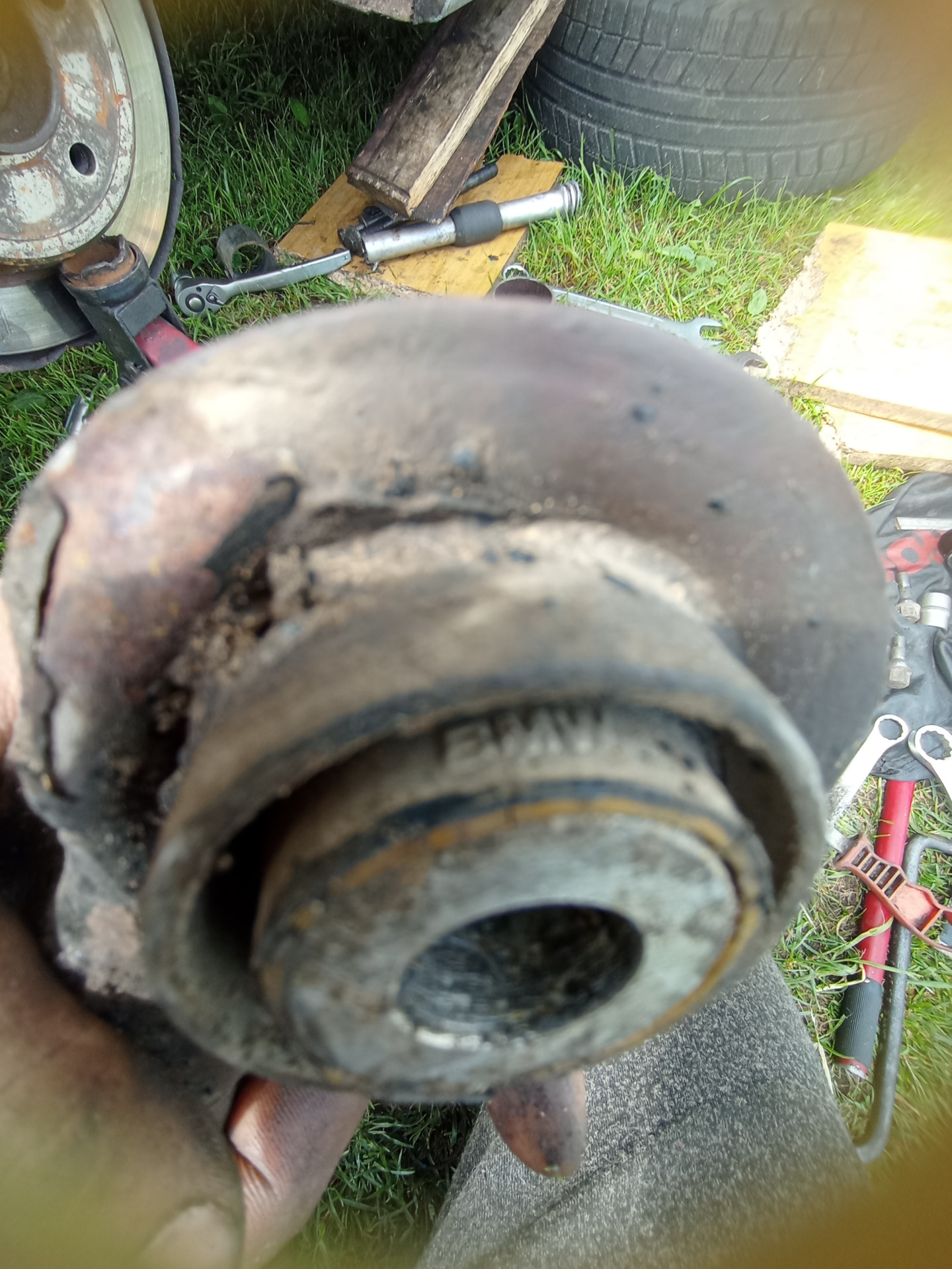 Замена плавающего сайлентблока и интегральный рычаг — BMW 5 series (E39 ...