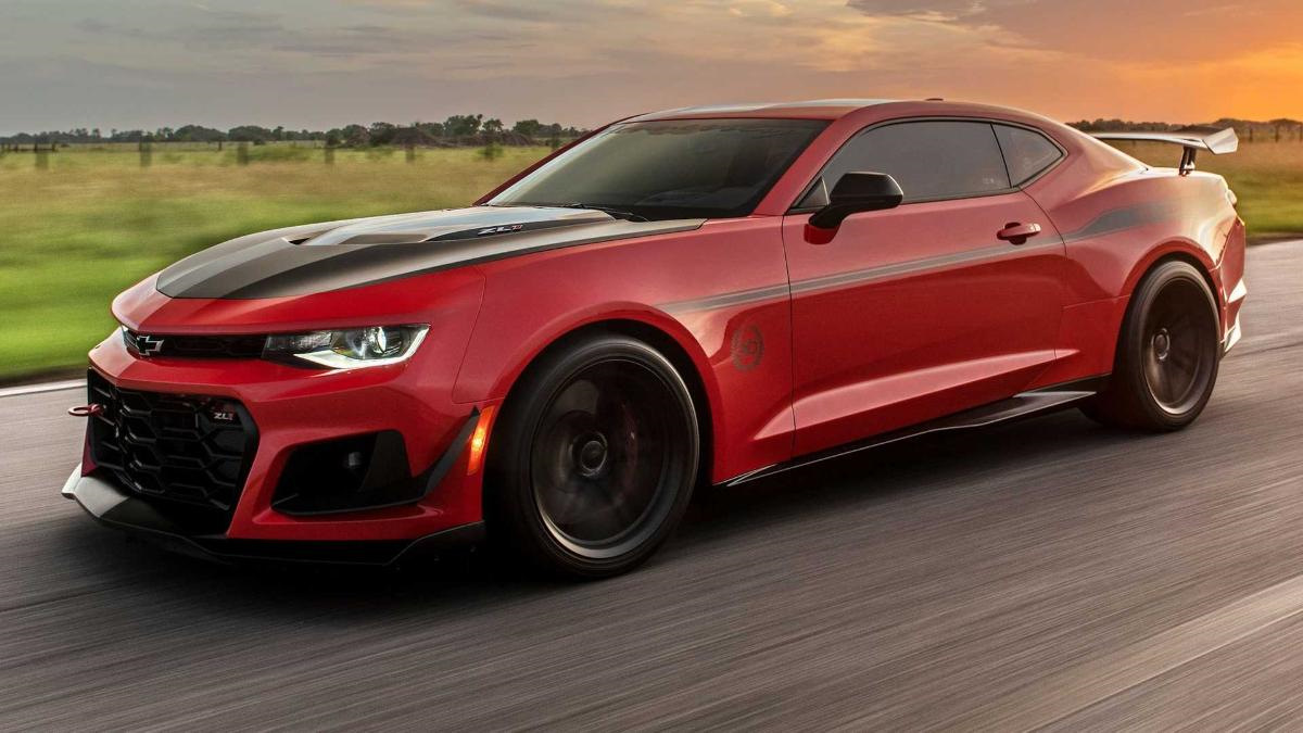 Топ 30 машин. Chevrolet Camaro zl1 Exorcist. Chevrolet Camaro Exorcist. Hennessey Camaro Exorcist. Камаро 2021 экзорцист.