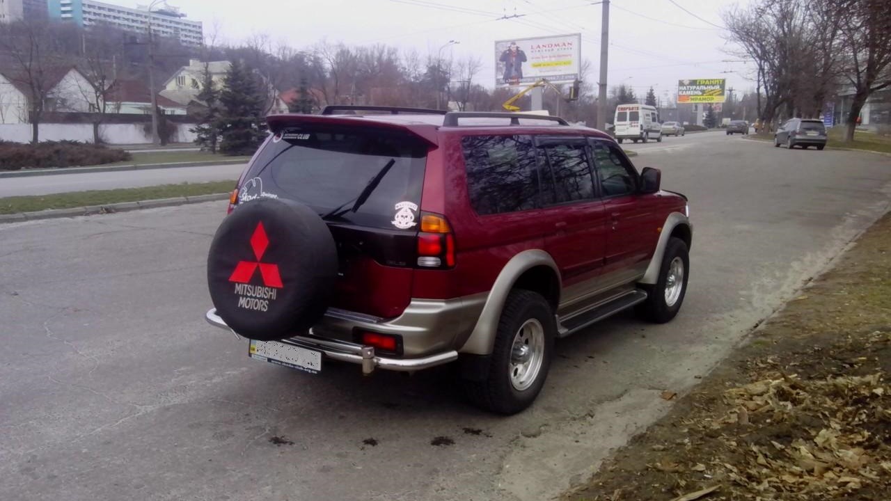 Mitsubishi Pajero Sport (1G) 3.0 бензиновый 2004 | 