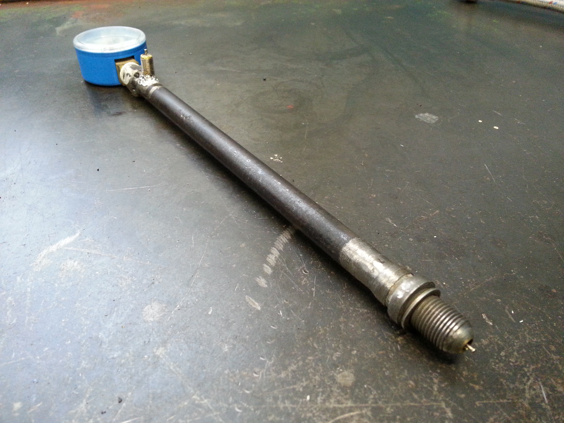 Прибор для замера компрессии — Chevrolet Lacetti 5D, 1,4 л, 2007 года ...