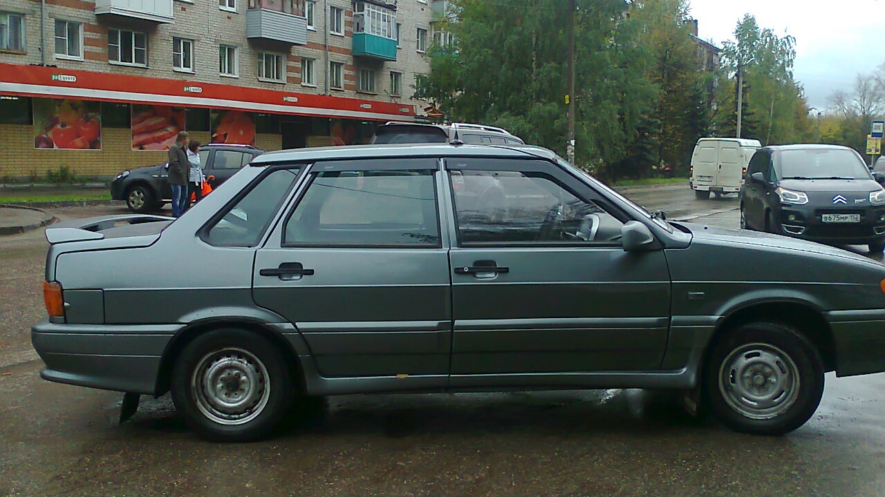 Lada 2115 1.6 бензиновый 2008 | цвет 