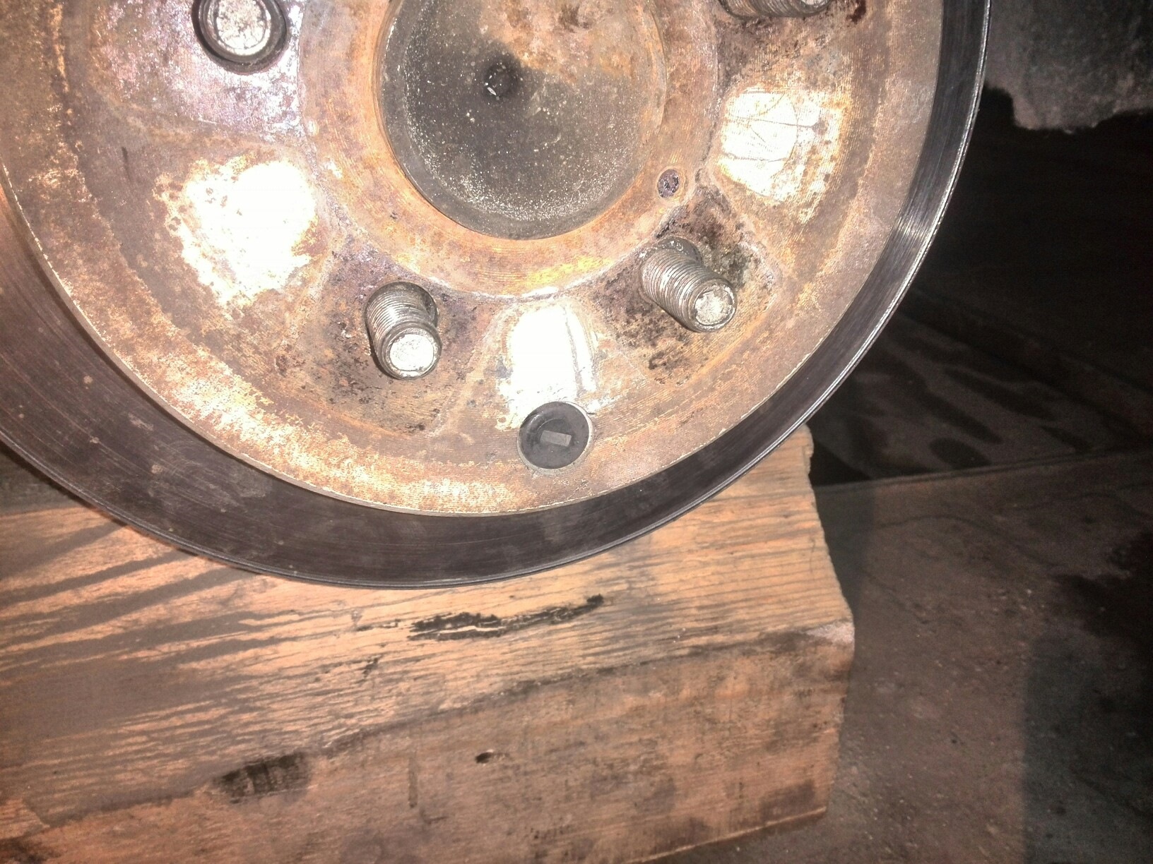 Натяжка ручника — Toyota Avensis II, 2 л, 2006 года | плановое ТО | DRIVE2