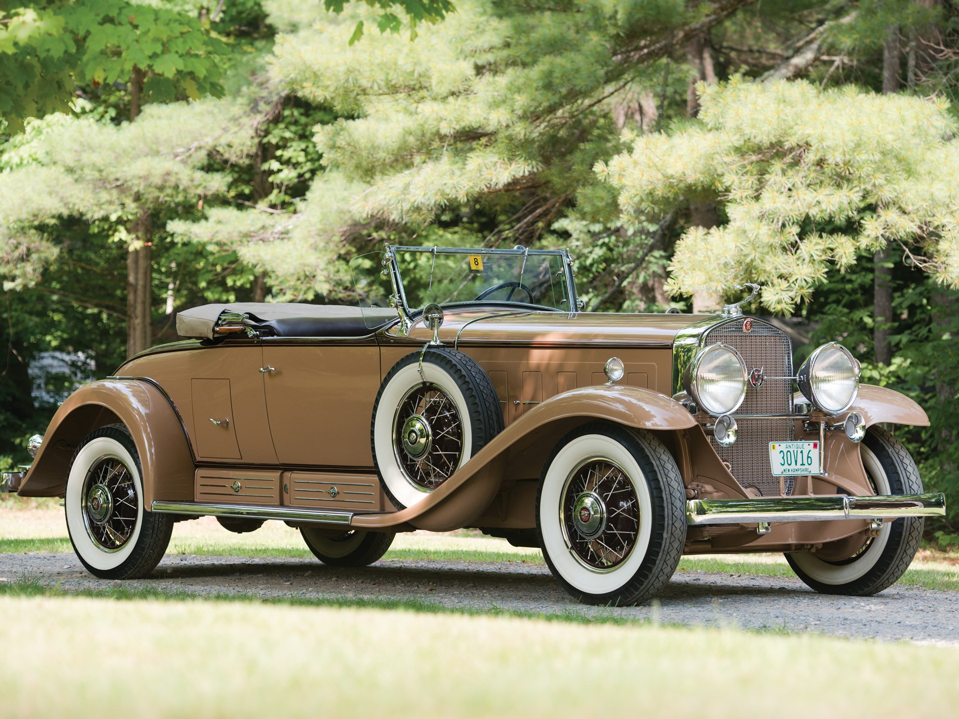 Cadillac v16 1930