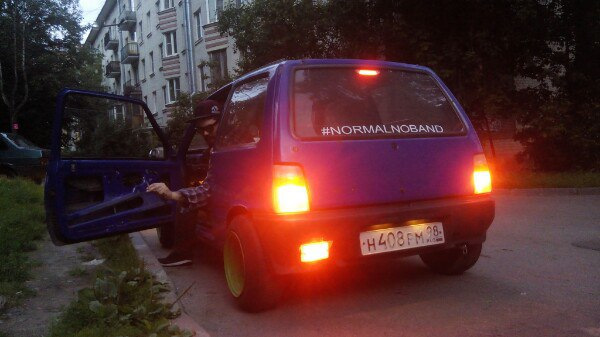 Заколхозил колонки на задние стойки в борч — Lada Ока 11113, 0,7 л ...
