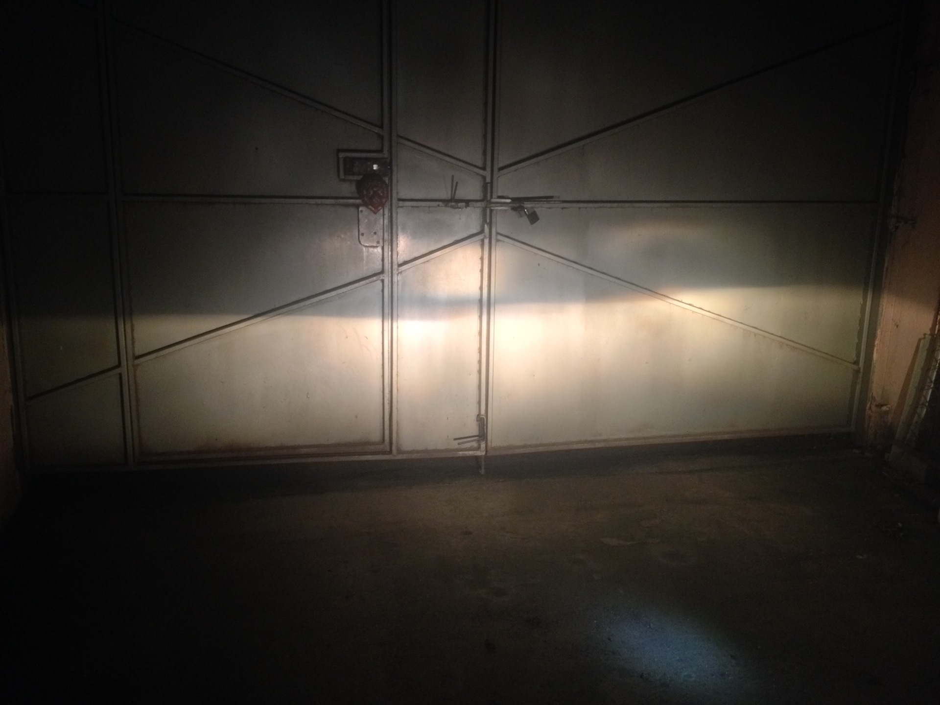 Быстрая самостоятельная регулировка фар — Nissan Almera II (N16), 1,8 л ...