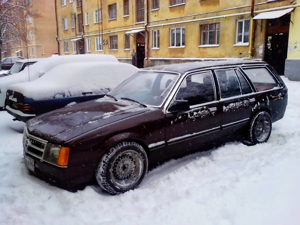 Фото в бортжурнале Opel Rekord E
