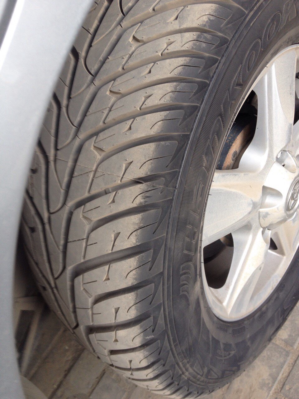 Ханкук вентус — Toyota Land Cruiser 200, 4,5 л, 2011 года | шины | DRIVE2