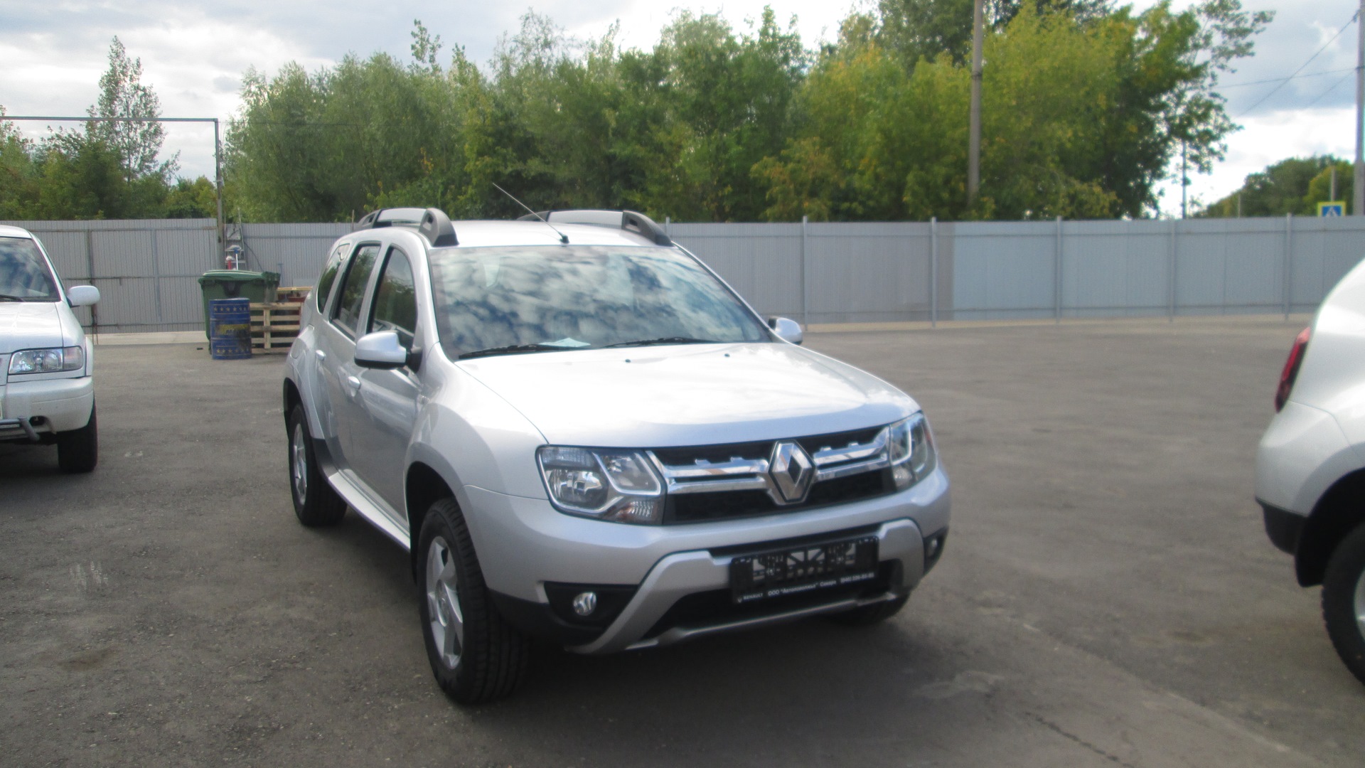 Renault Duster (1G) 2.0 бензиновый 2015 | 2-х литровое серебро ☠ на DRIVE2