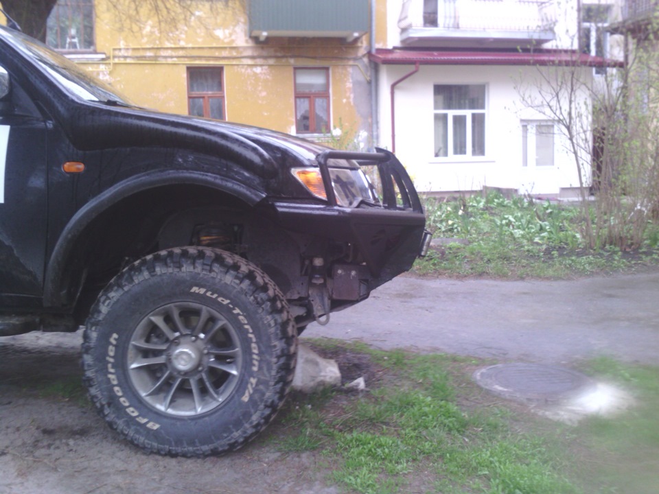 Продажа силовых бамперов на L200 — Mitsubishi L200 (4G), 2,5 л, 2008 ...