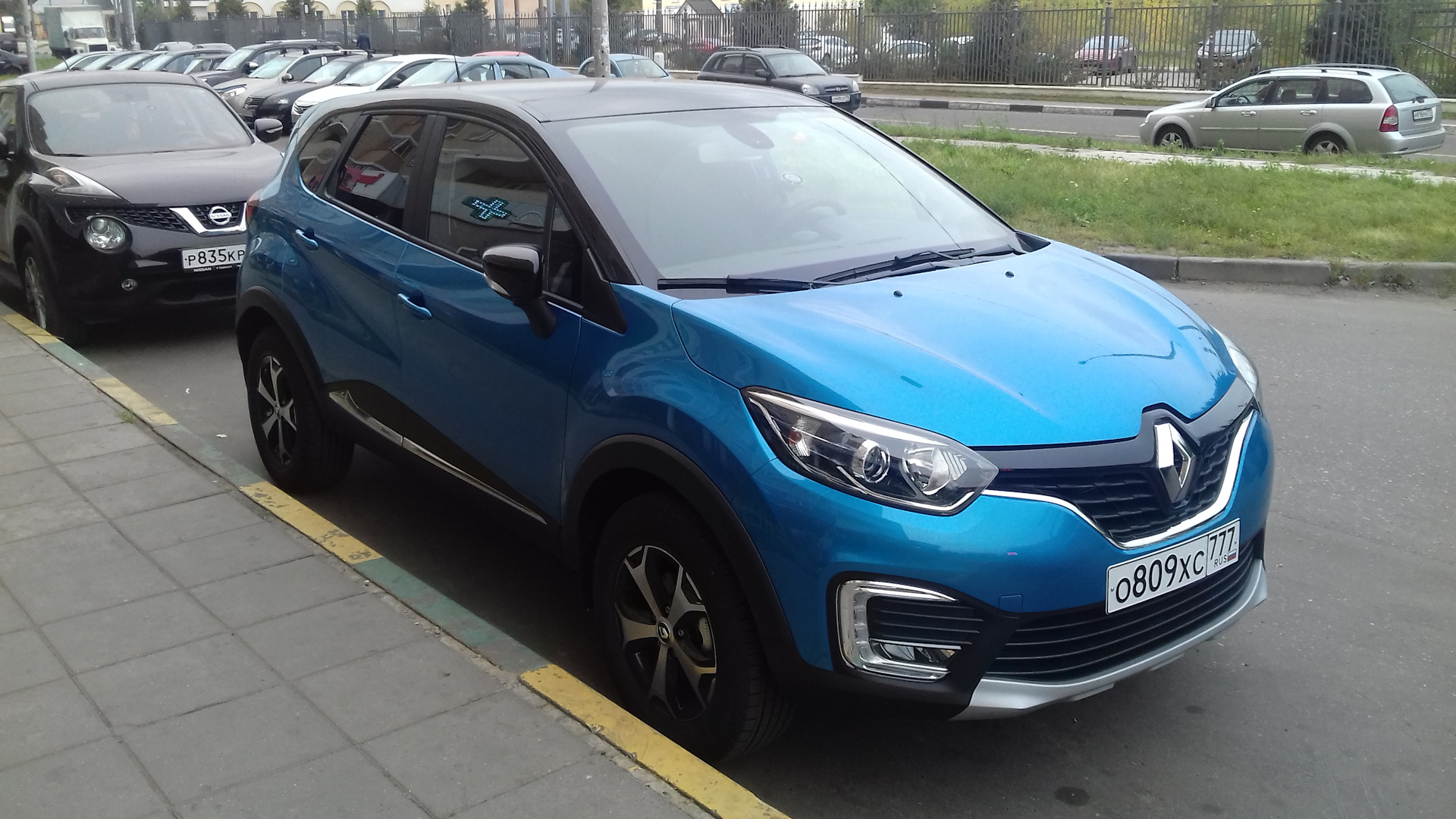 Renault Captur Drive