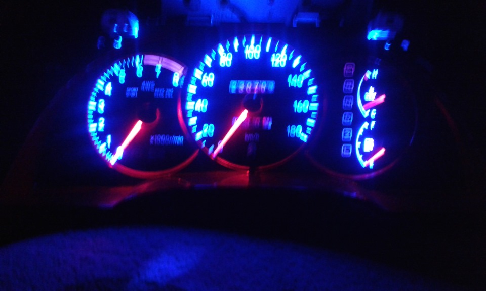 подсветка приборов своими руками. диодные подсветки на приборную панель лада калина 1. лада приора подсветка приборки. подсветка салона приборной панели вектра б. диодная панель приборов калина 1.