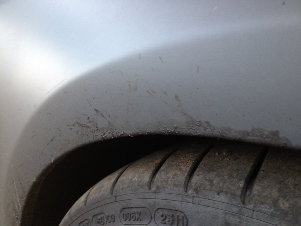 Из под арки — Volkswagen Golf R Mk6