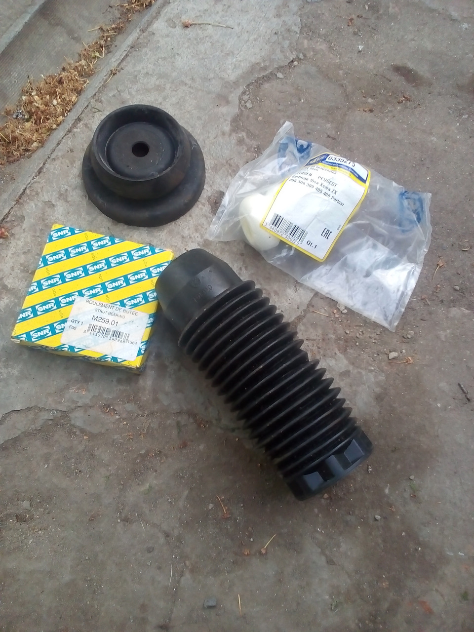 Пружины и опорные подшипники 12.05.2017 — Peugeot 405, 1,9 л