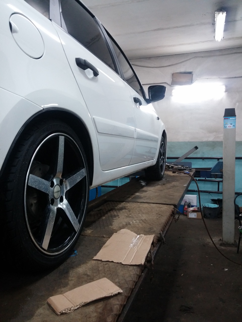 Фото в бортжурнале Lada Гранта Лифтбек (1G)