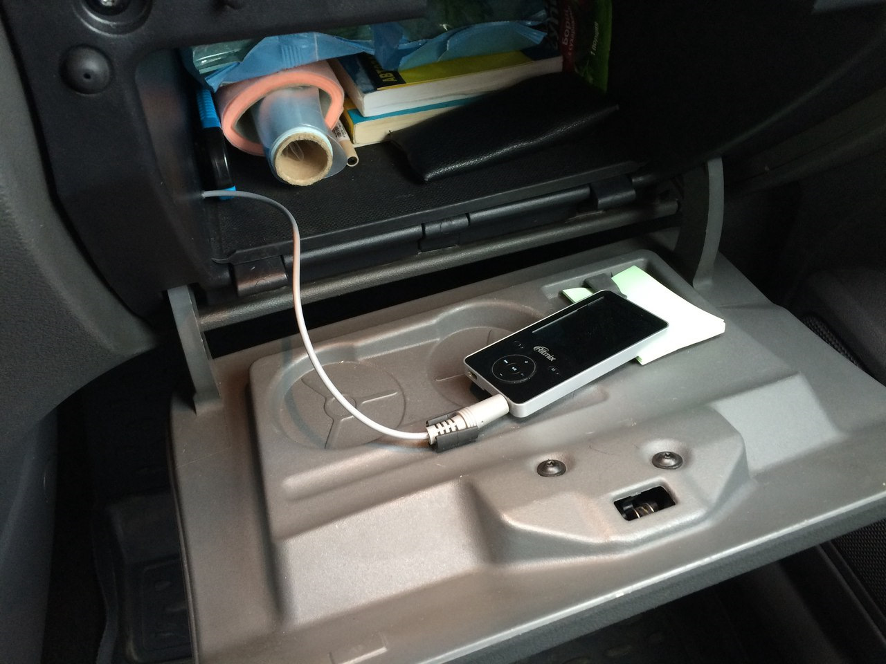 usb разъем toyota rav4