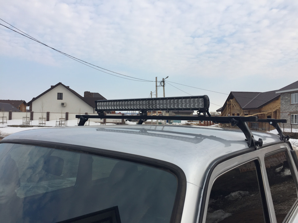 LED-балка — Lada 4x4 3D, 1,7 л, 2016 года | аксессуары | DRIVE2