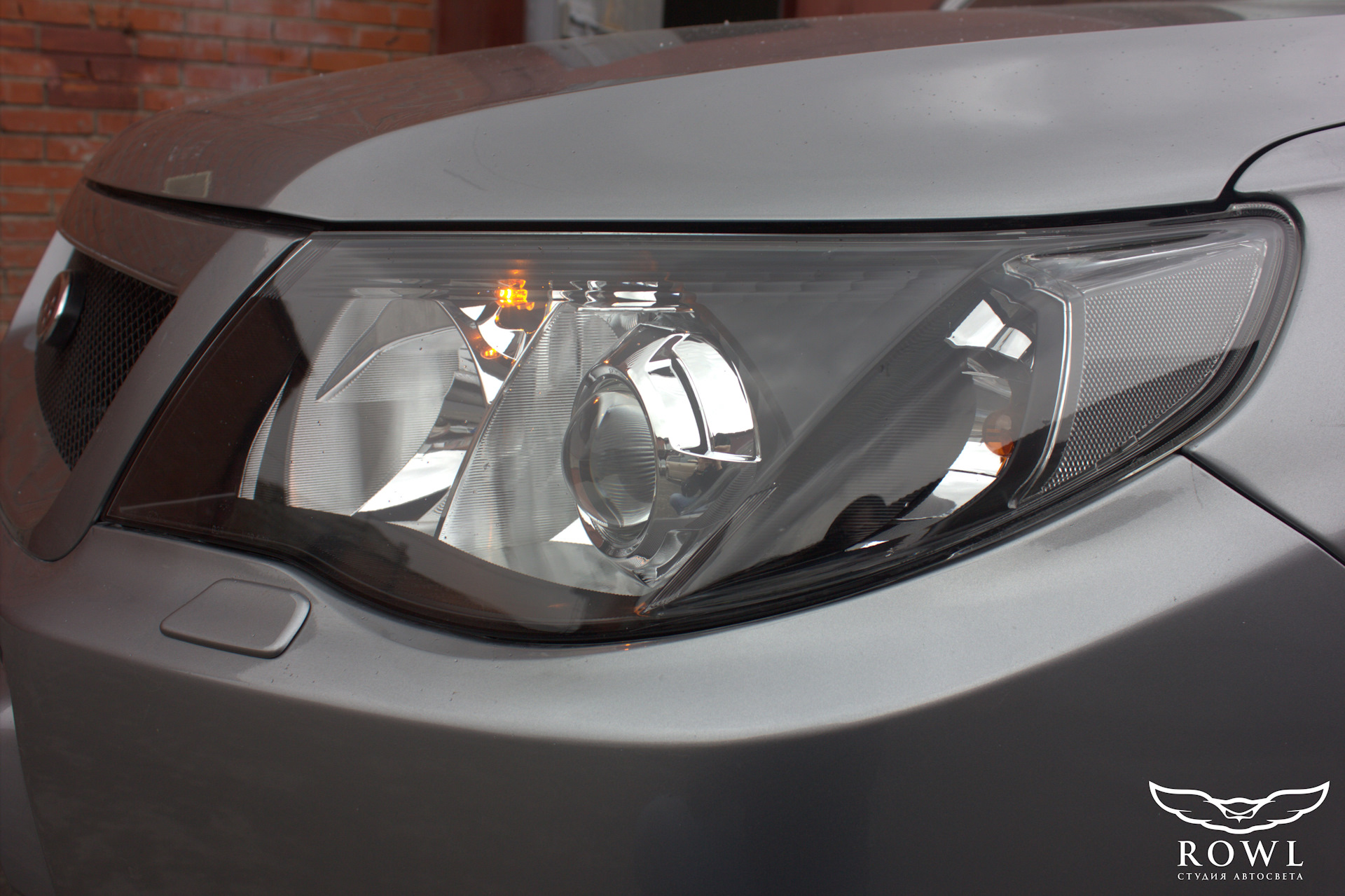 Subaru Forester SH | Биксеноновые линзы HELLA, Бронирование фар ...