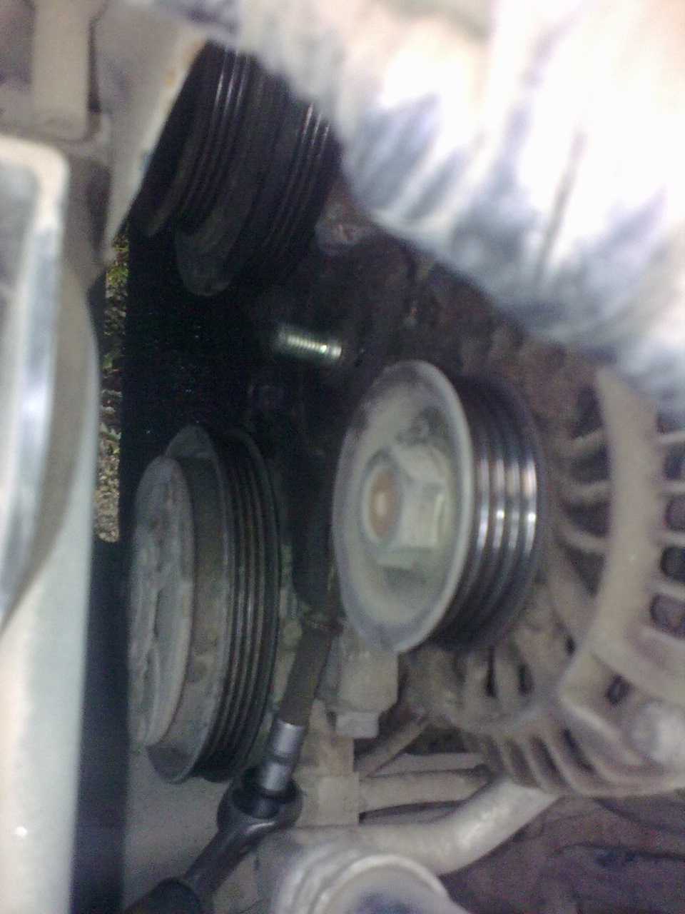 Замена приводных ремней — Nissan Almera I (N15), 1,6 л, 1996 года ...