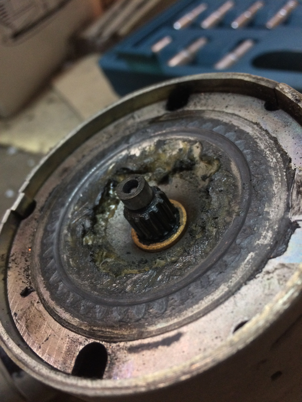 48.Визг стартера — Lada Приора седан, 1,6 л, 2012 года | своими руками ...