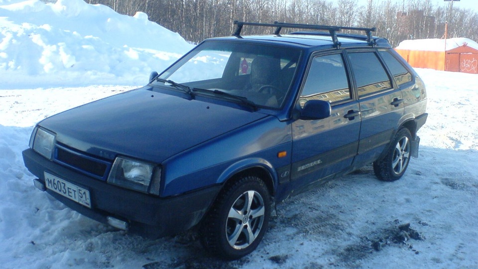 9 синий цвет. Lada 2109 синий металлик. Металлик Лада 2109. 2109 Синий металлик. ВАЗ 2109 синий металлик.