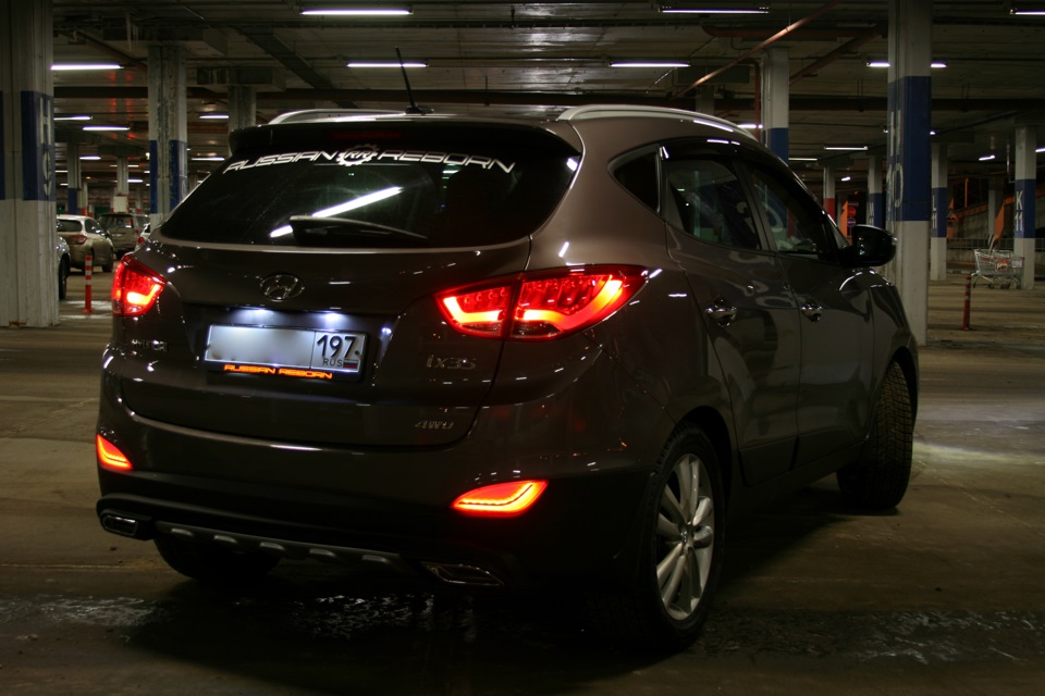 Hyundai ix35 тюнинг фото Накладка на задний бампер + Фотосет - Hyundai ix35, 2 л, 2012 года аксессуары DR