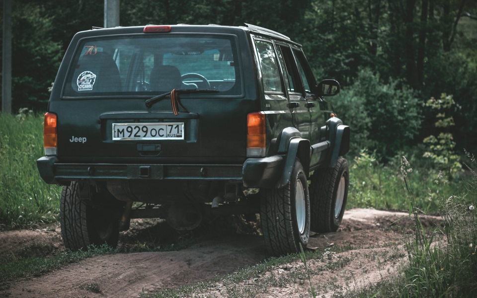 Фото в бортжурнале Jeep Cherokee (XJ)