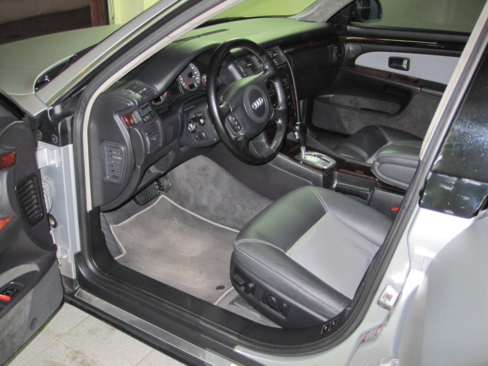 Салон ! — Audi A8 (D2), 4,2 л, 1999 года | запчасти | DRIVE2