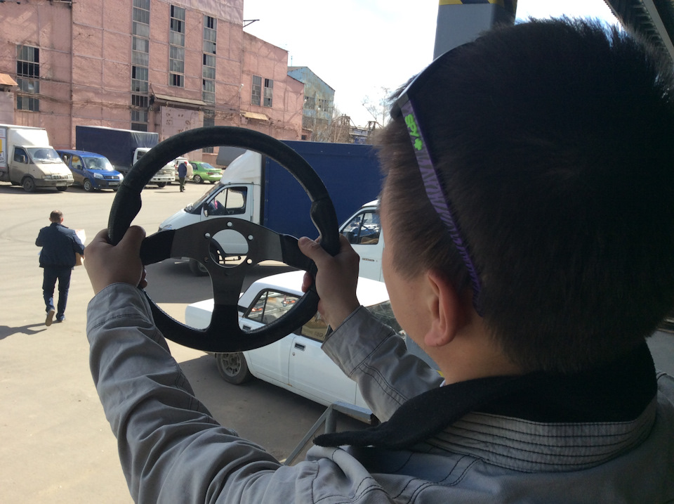 Позирую на фоне своего седана =) — Honda Civic (5G)