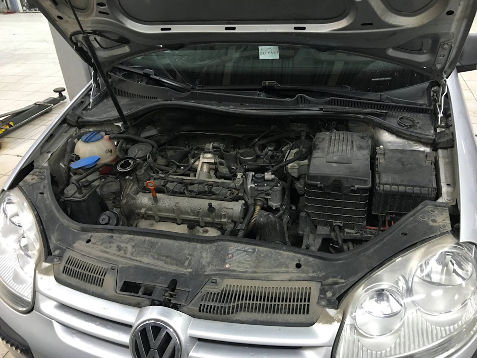 Техническое обслуживание Volkswagen Golf в техцентре SHELL-Кунцево ...