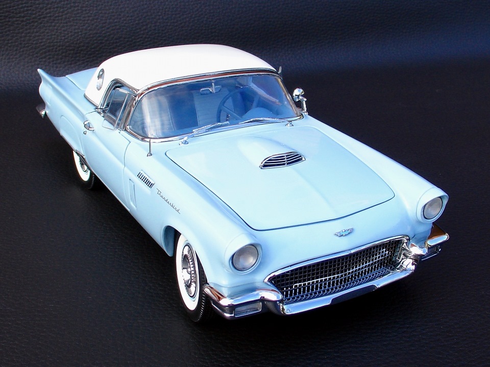 Ford Thunderbird 1957