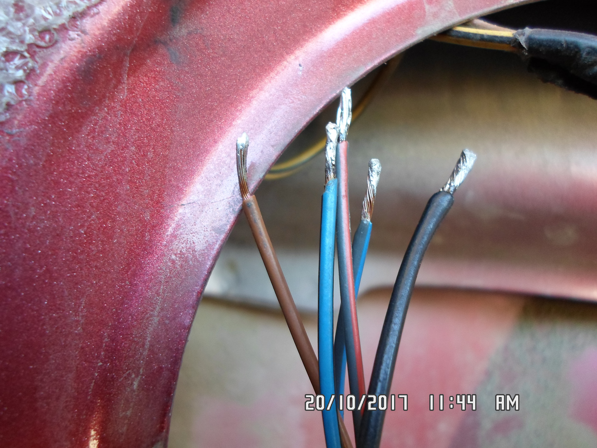 Как быстро заменить гофру на задней двери Патриота. — УАЗ Patriot, 2,3 ...