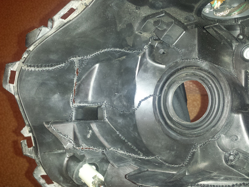 Продали разбитую фару. — Subaru Forester (SG), 2 л, 2007 года | другое ...