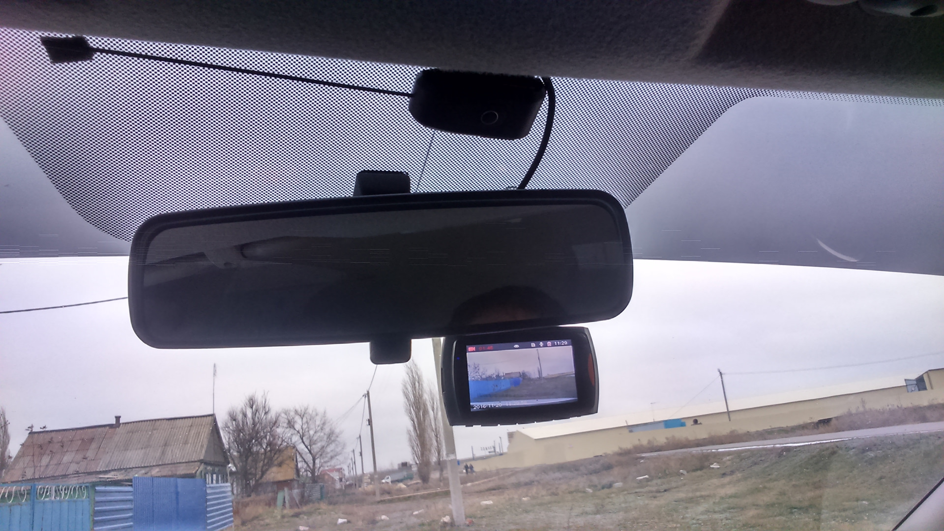 Видеорегистратор рено логан 2. Видеорегистратор рено логан 2