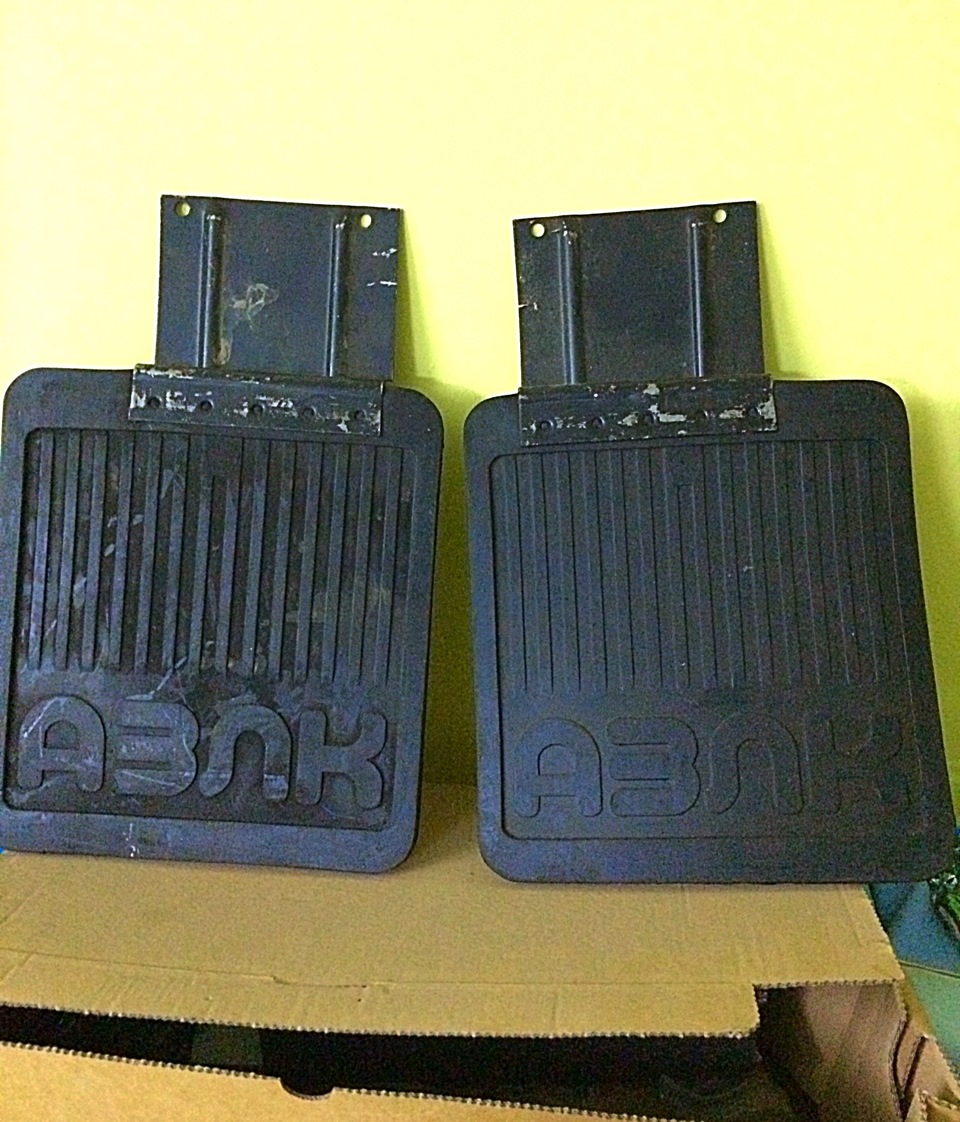 Замена брызговика Москвич 2140, 1,5 л, 1987 года аксессуары DRIVE2