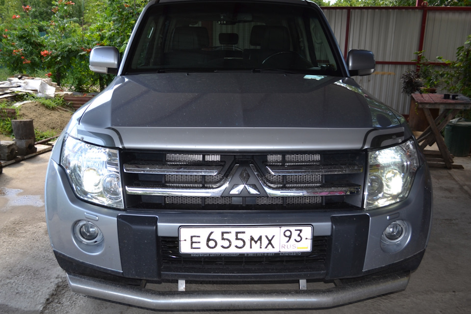 Mitsubishi Pajero 4, замена линз и установка ходовых огней — JMin-Led ...
