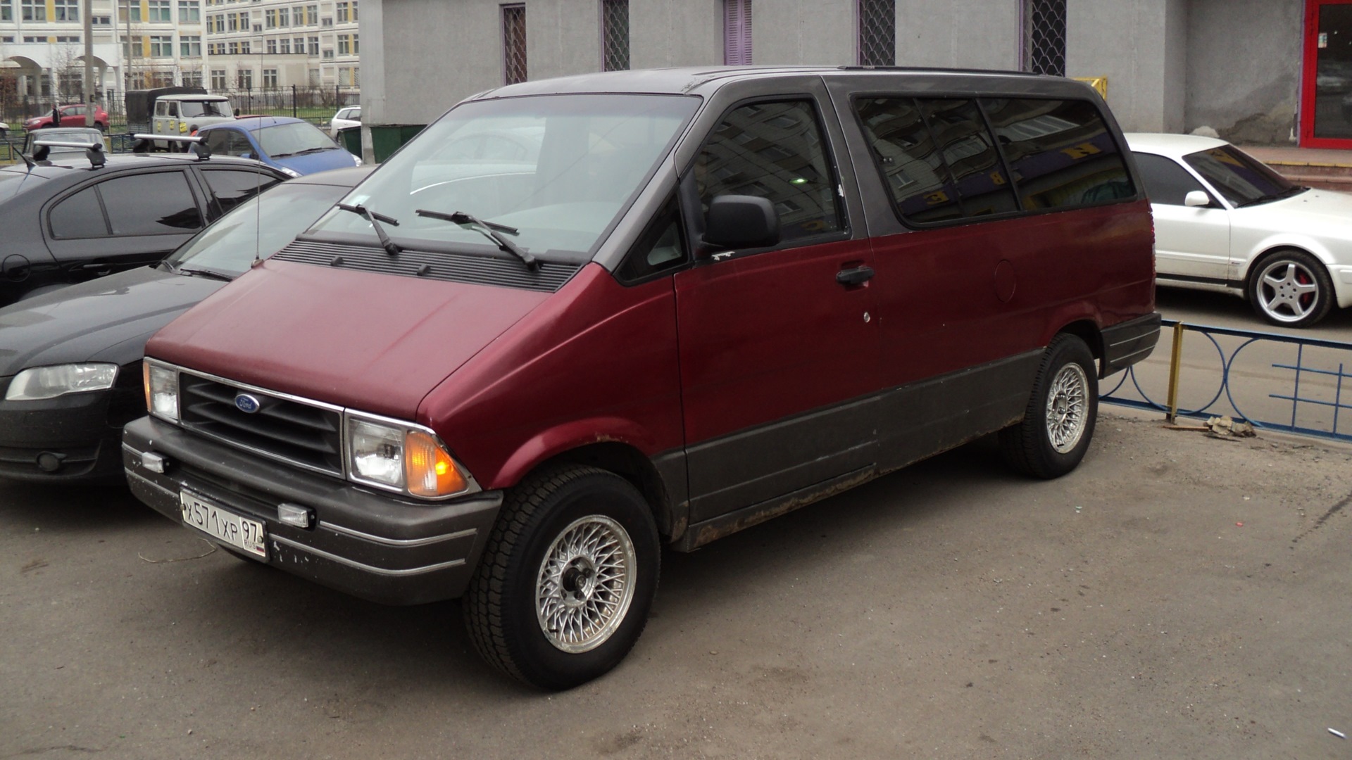 Купить форд барнауле. Ford Aerostar 1990. Ford Aerostar 3.0. Ford Aerostar 1997. Ford Aerostar 1992.