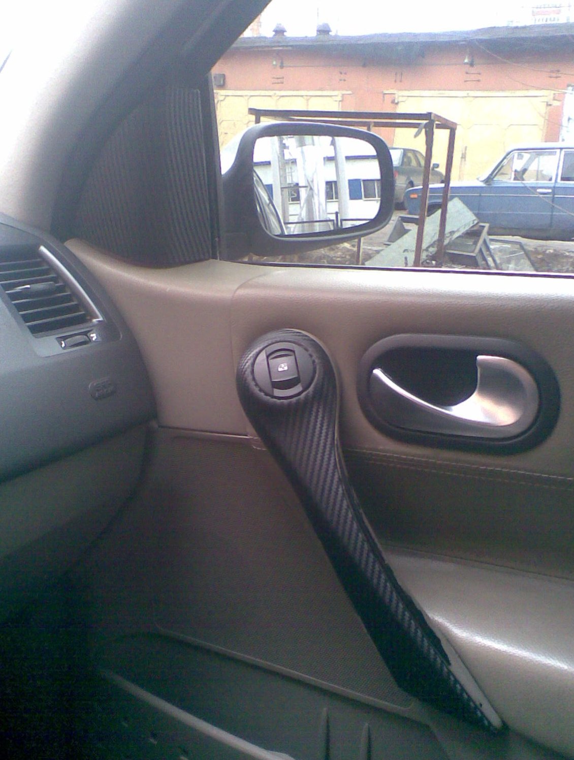 Фото в бортжурнале Renault Megane II