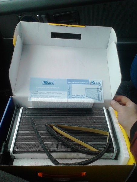 Потек радиатор отопителя — Lada 21083, 1,5 л, 1996 года | запчасти | DRIVE2