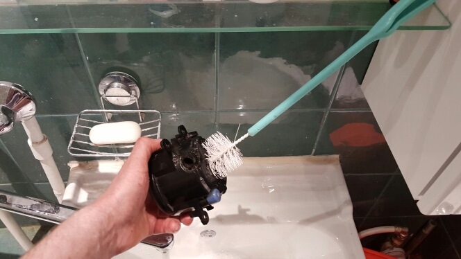 Потеют противотуманки — Opel Astra H GTC, 1,8 л, 2008 года | своими ...