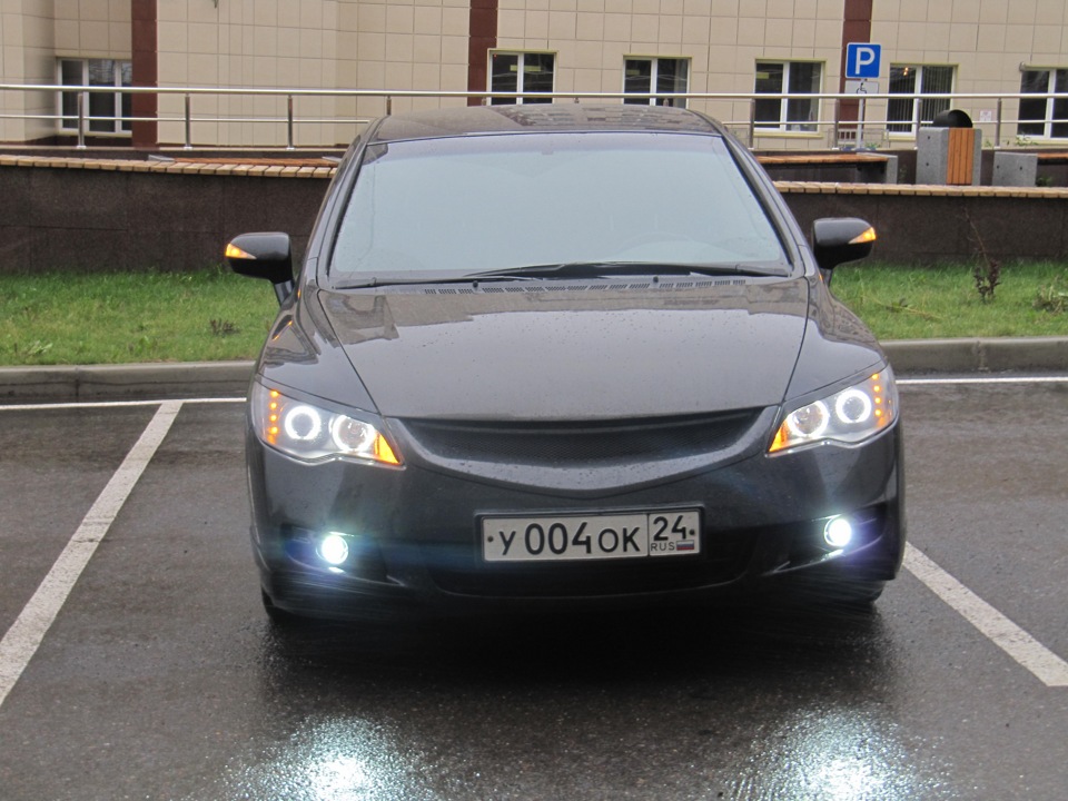 Туманки цивик 4д. Оптика Honda Civic 4d 2008. Led туманки Honda Civic 4d. Honda Civic 7 дополнительный свет. Honda Civic 4d (8g).