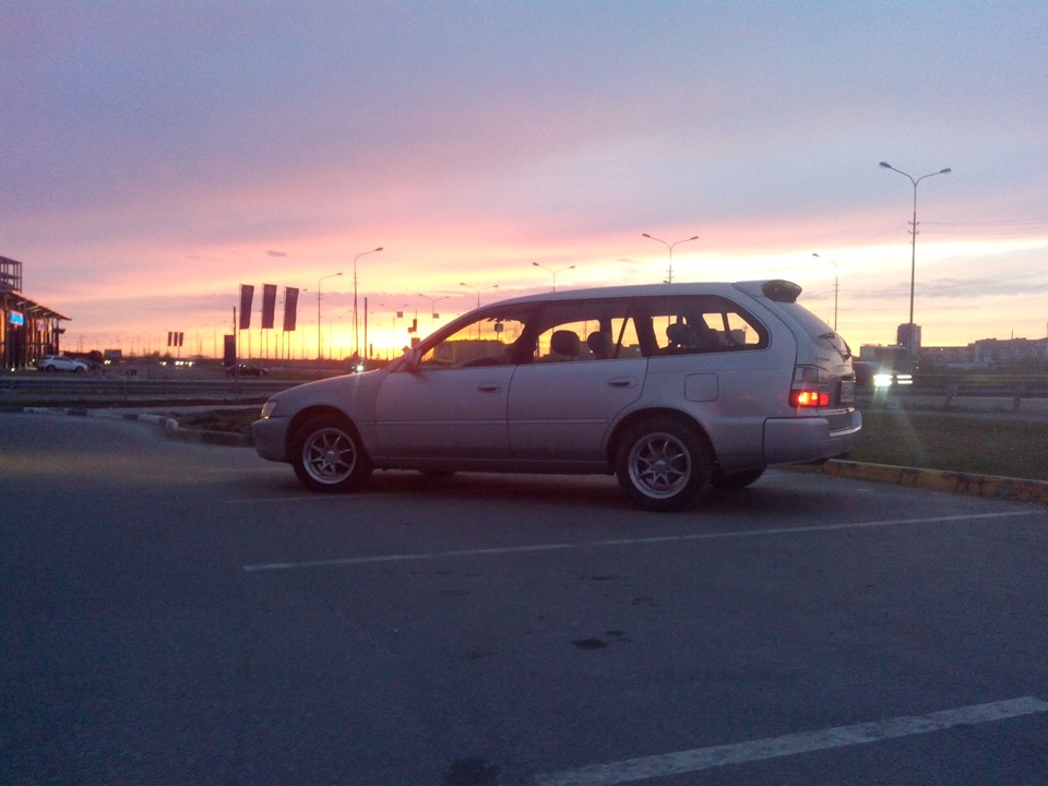 Dedulka в закате) — Toyota Corolla (100), 1,5 л, 1999 года | колёсные ...