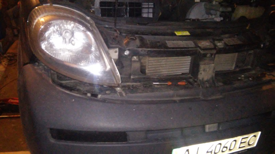 Виваро попросил подарок на 23 или Генератор — Opel Vivaro (1G), 1,9 л ...