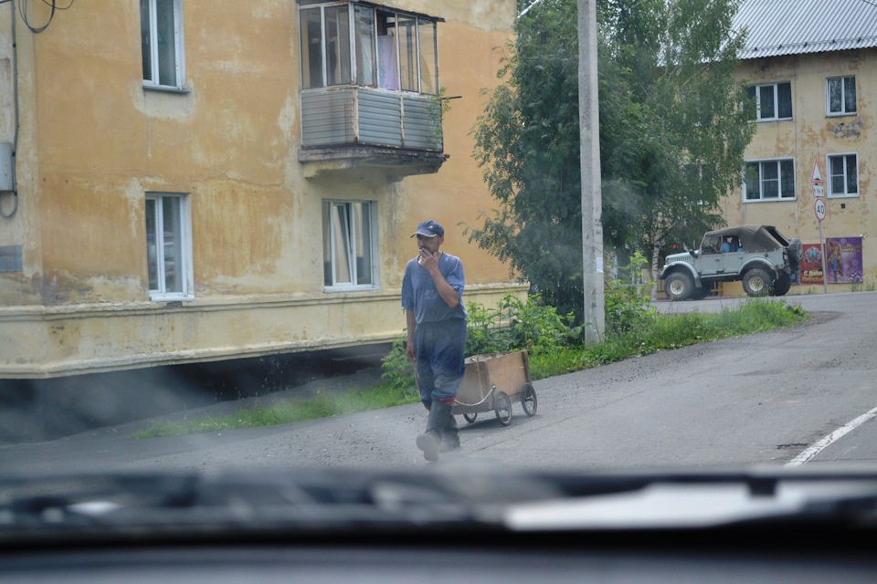 еще один — Mitsubishi Pajero Sport (2G)