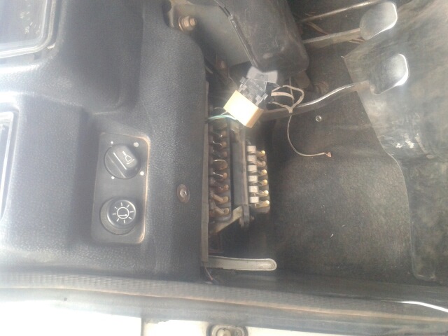 Евроблок или ставим блок предохранителей от Волги — Lada 21061, 1,6 л ...