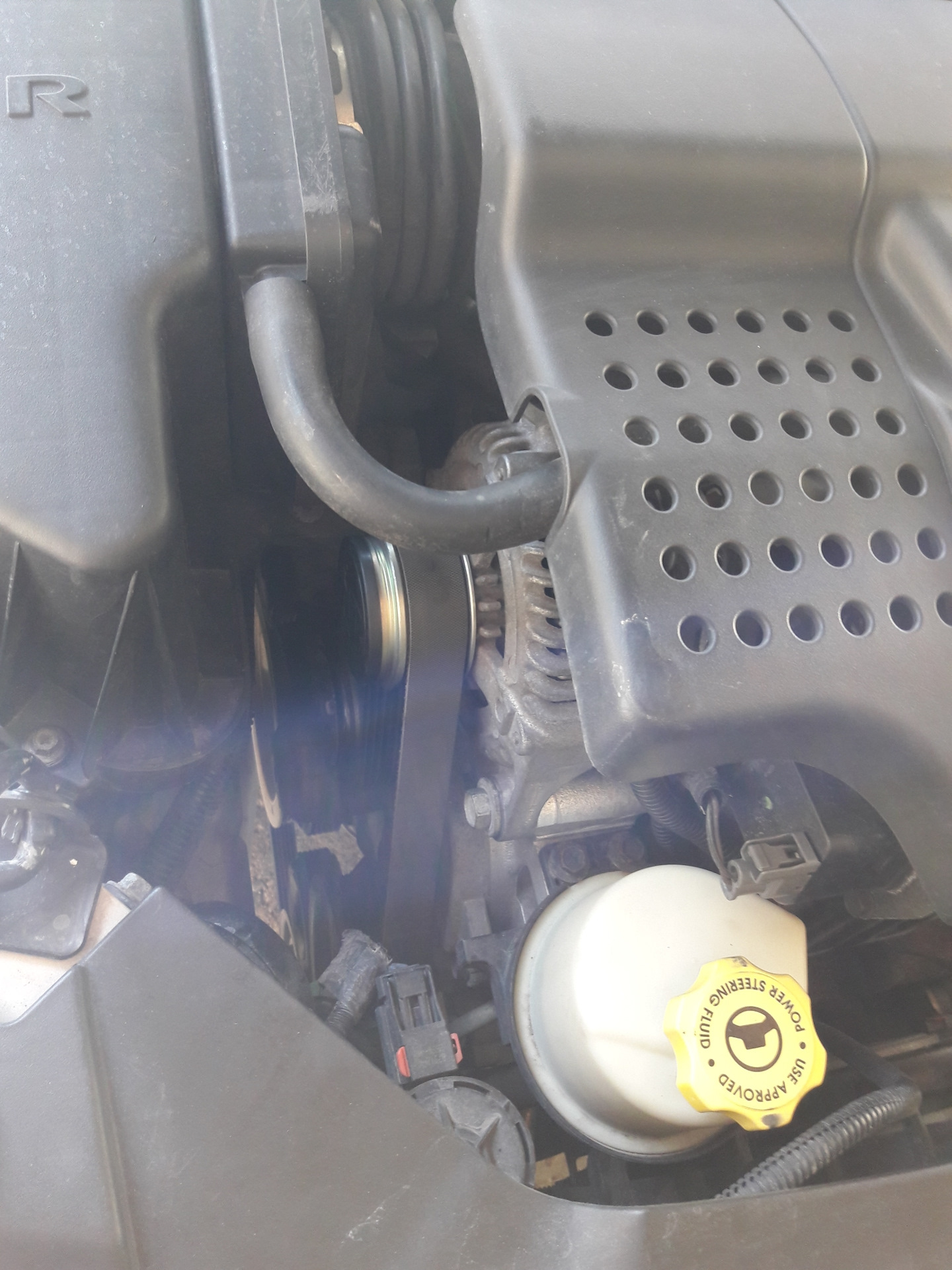 замена обгонной муфты генератора на пасе — Chrysler Pacifica (1G), 3,5 ...