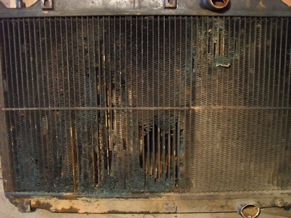 радиатор потек и выкипает ож — Mazda 626 IV (GE), 2 л, 1995 года ...