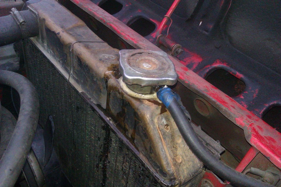 Пробка радиатора. — Москвич 412, 1,5 л, 1976 года | своими руками | DRIVE2