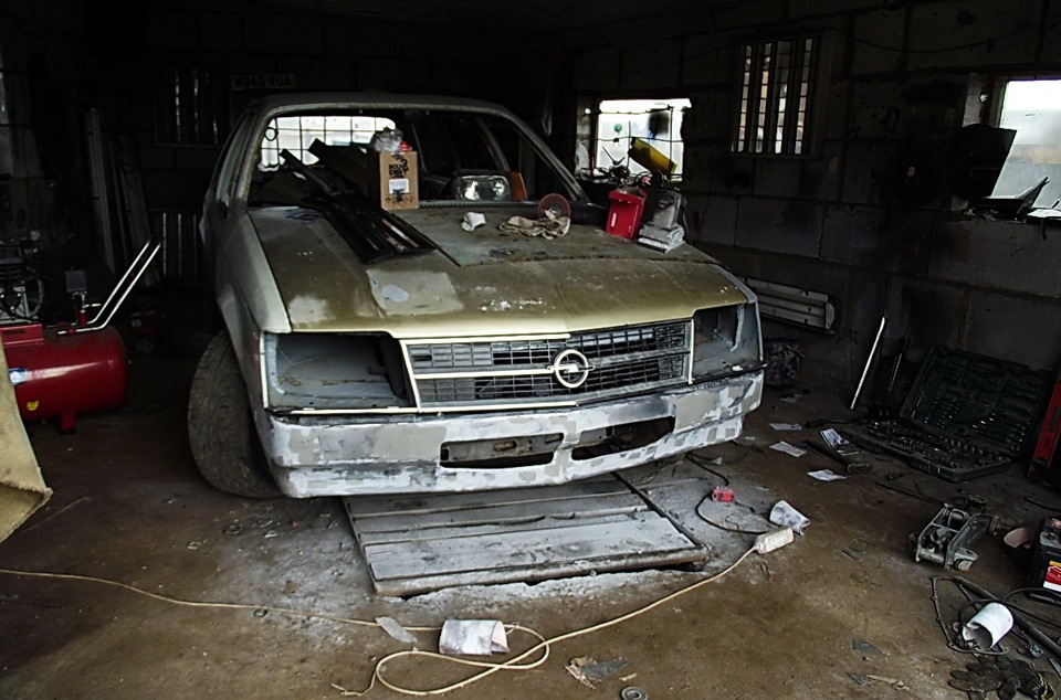 Фото в бортжурнале Opel Rekord E
