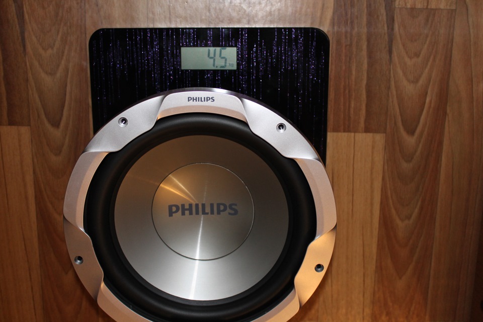 Сабвуфер philips