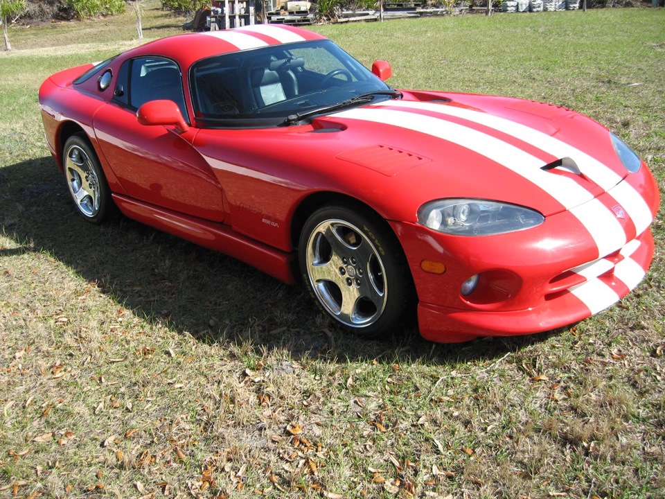 Dodge Viper GTS R 1996